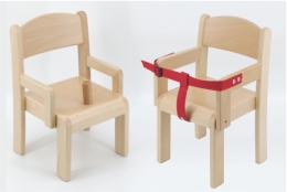 Stühle aus Holz