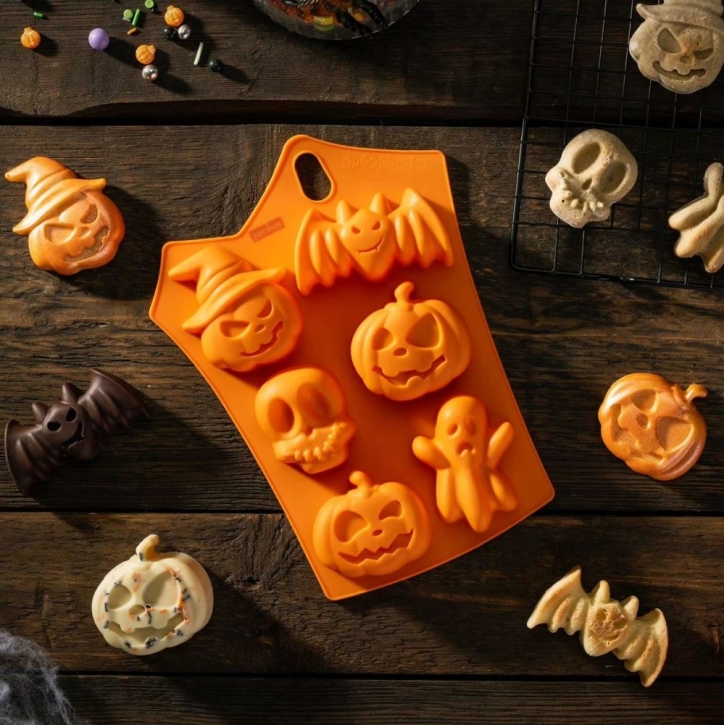 Minikuchen-/Eiswürfelform mit 6 Halloween-Motiven, aus Silikon, L/B/H 231 x 175 x 31 mm