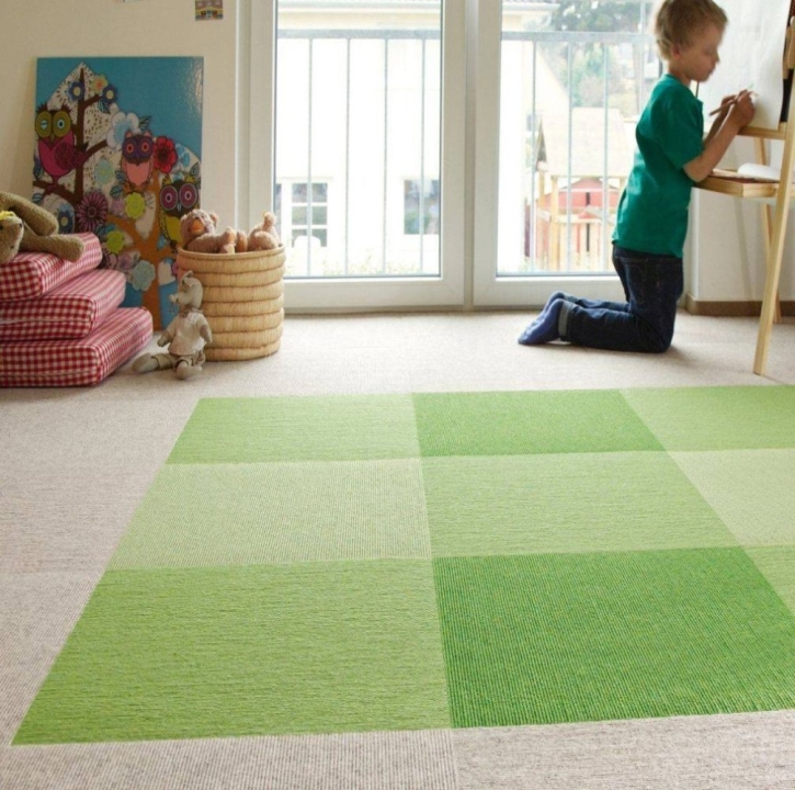 Tretford -INTERLIFE - Selbstliegende Fliese 50 x 50 cm (= 0,25 m²)