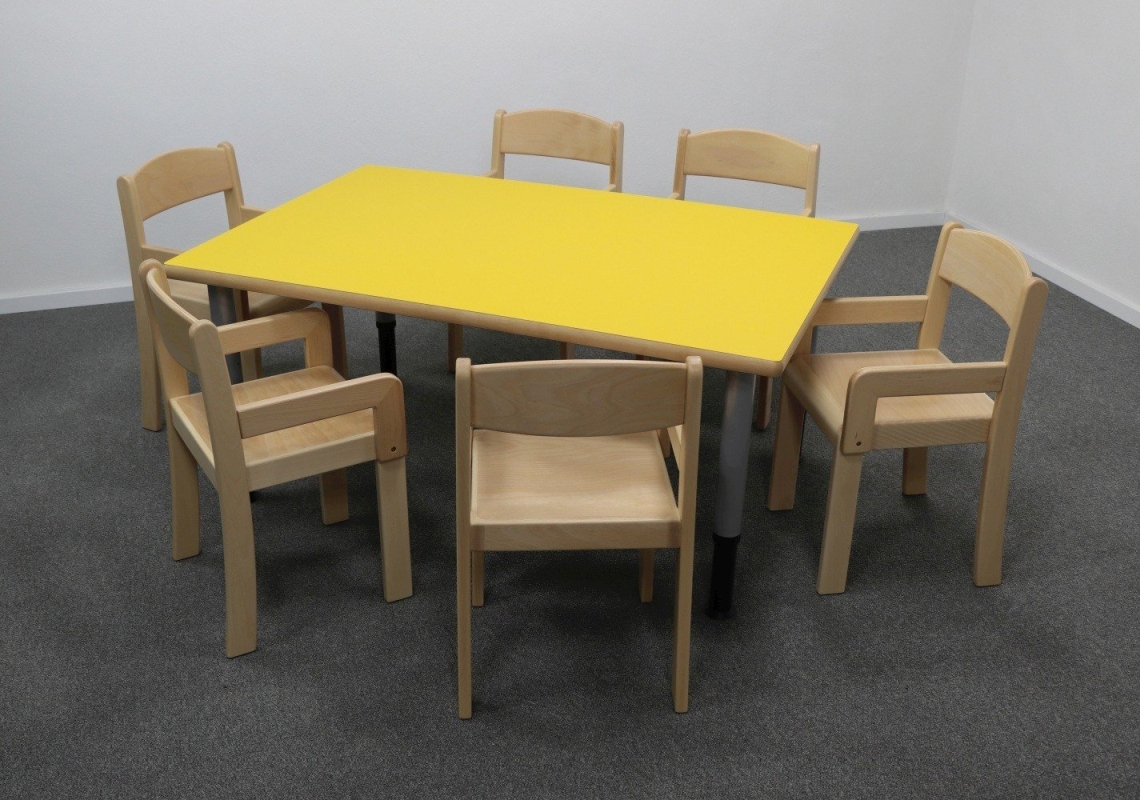 Zargenloser Rechtecktisch in gelb, ohne Rollen, mit Stuhl Eric, Typ 2, 35cm in Buche