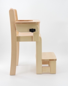 Krippenstuhl mit integrierter Fußbank für Tischhöhe 58 / 59 cm, simulierte Sitzhöhe 21 cm, Kunststoffgleiter, inklusive Aufsteckbügel