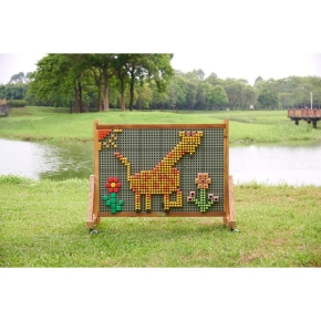 STEM Wandtafel für den Außenbereich freistehend