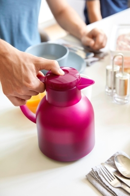 Isolierkanne 1,00 Liter, Glaseinsatz, Polypropylen, öffnen per Knopfdruck