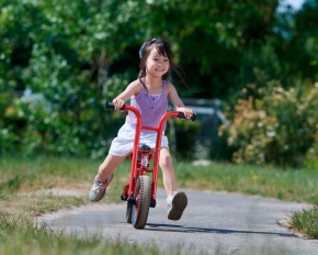 VIKING BikeRunner - Laufrad mit niedrigem Einstieg VIKING BikeRunner - Laufrad mit niedrigem Einstieg
