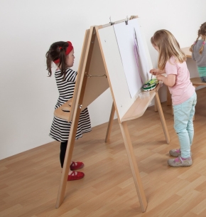 Staffelei, 60 x 106 cm, für 2 kleine Künstler