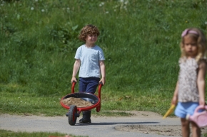 Winther 8500635 VIKING CHALLENGE Runde Schubkarre